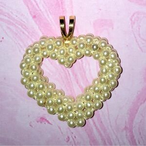 Vintage Faux Pearl Heart Shaped Pendant.